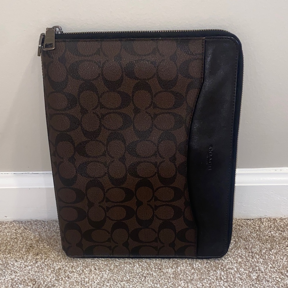 Coach Signature Brown Tech Zip Closure Portfolio